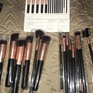 16 PCs Makeup Brush Set